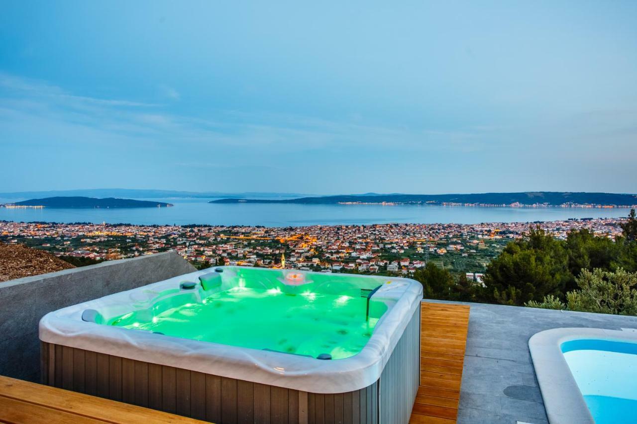 Villa Blue Hill Kaštela Eksteriør billede